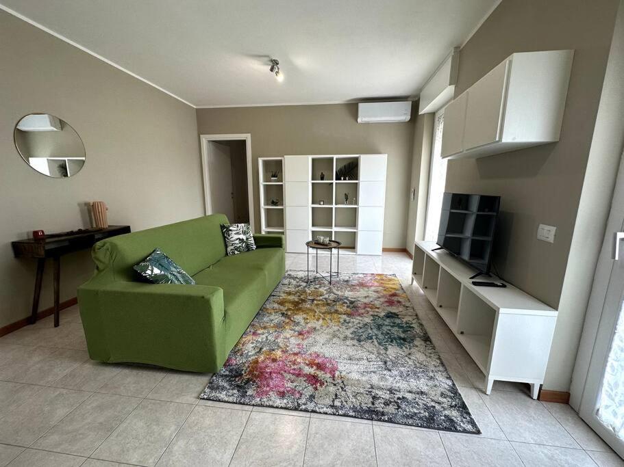 Cactus Apartment *